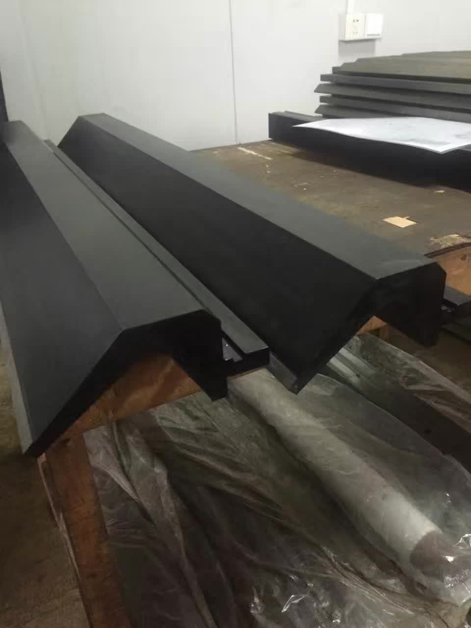 How to select Press Brake Bending Tool HCR60 hardness dies section Punch Standard