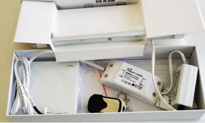 Plug in PHT UV Lamp air sterlizer for fan coil units, Rooftop units ducts or AHU System ducts to fight with covid-19
