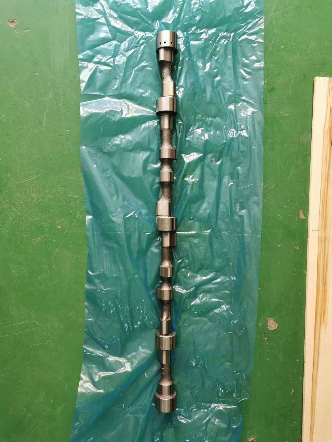 3698347 CAMSHAFT ISG Forged Camshaft Excavator Cummins Engine Spare Parts