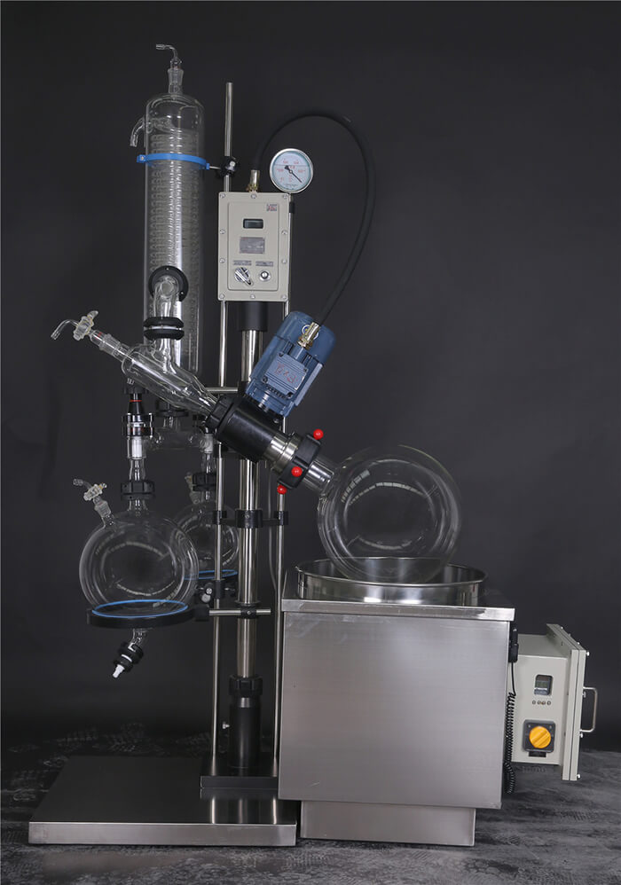RE-5220AEx rotary evaporator