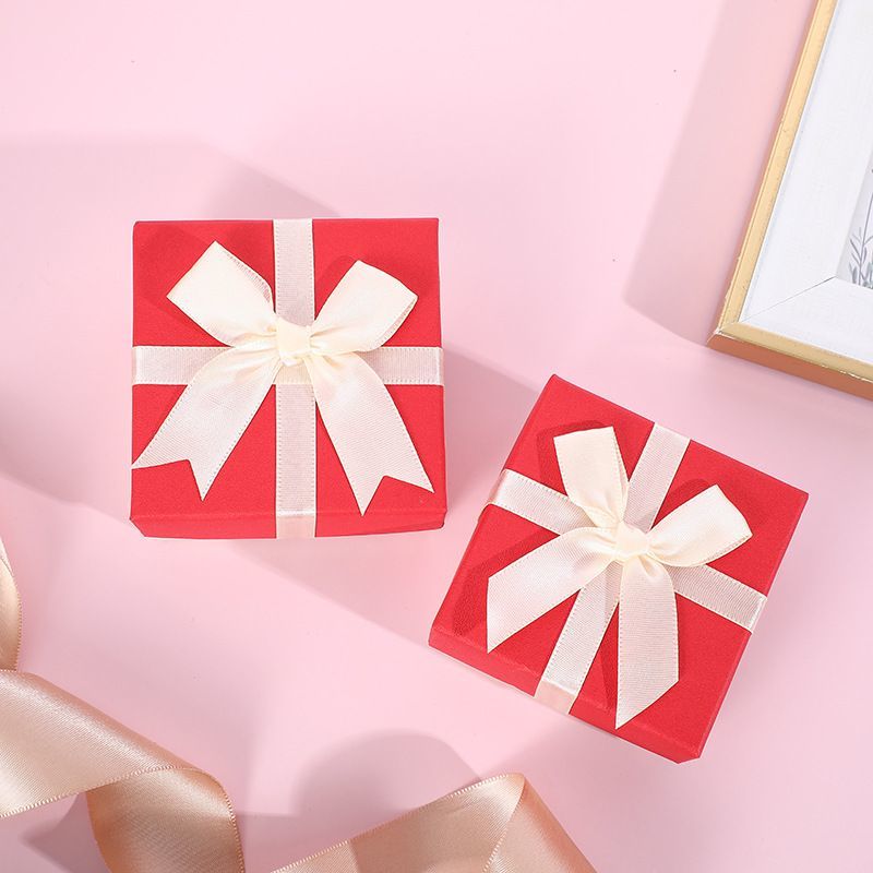 Foam Insert Lid and Base Cardboard Paper Packaging Gift Box, Luxury Ring Necklace Jewelry Box
