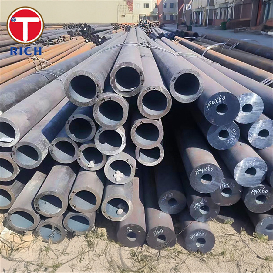 12Cr2Mo Structural Round Tubing Alloy Steel Seamless Steel Tubes For Petroleum Cracking