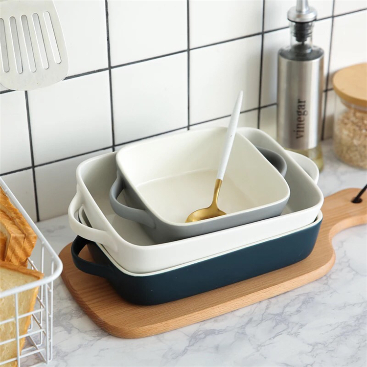 White Glaze Ceramic Baking Dishes Rectangle Shape For Hotels Restaurants