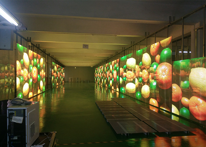 Shopping Center RGB LED Transparent Display Custom Size 3000cd/m2