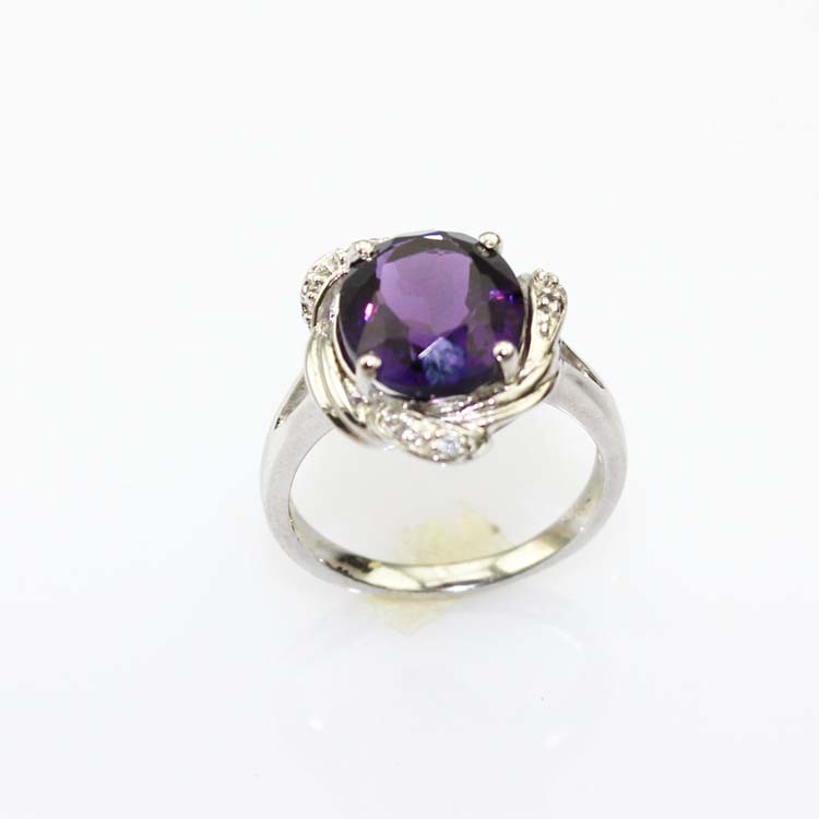 Sterling Silver Ring 10mmx12mm Oval Garnet Cubic Zircon (R209)