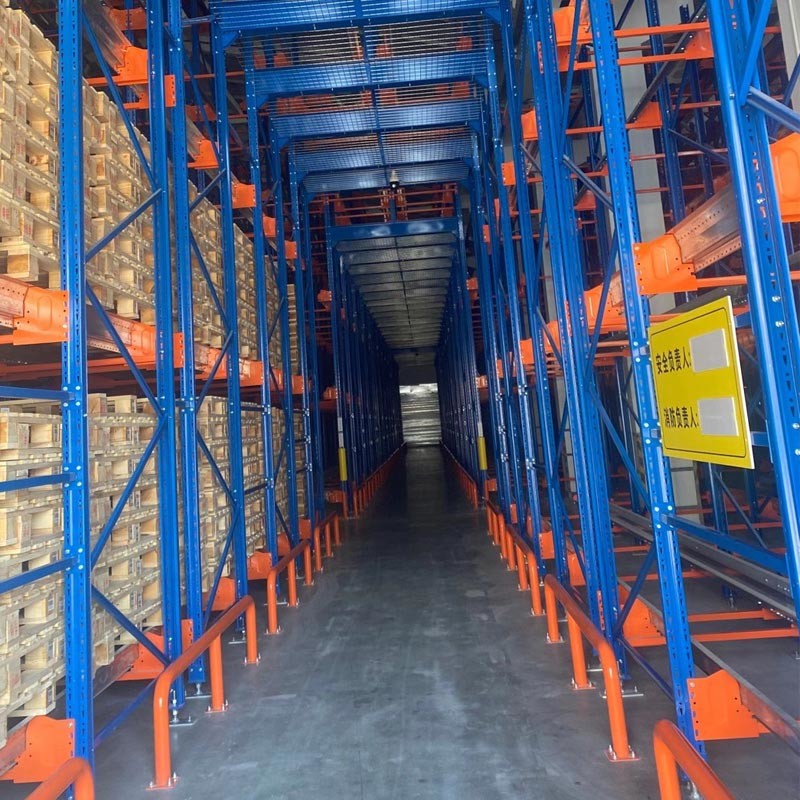 High Density Heavy Duty Radio Shuttle Pallet Racking Warehouse Space Management