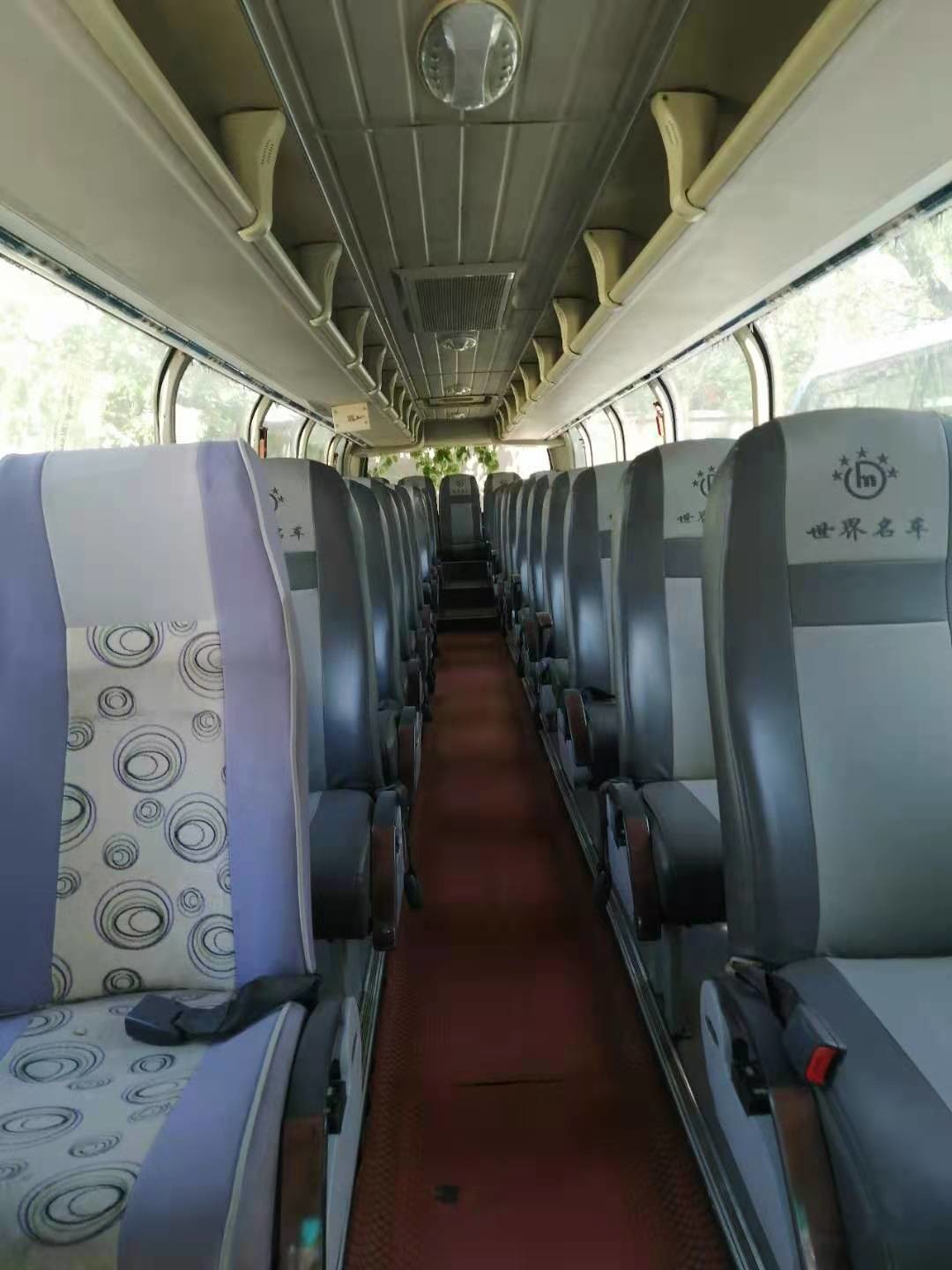 Used Youngman Bus NEOPLAN Chassis 48seats Airbag Double Doors Left Steering Rear Engine Used Passenger Bus