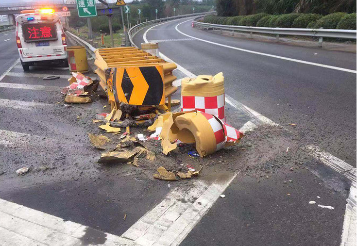 ISO9001 2008 Certified Road Traffic Safety Barrier For Transportation Infrastructure