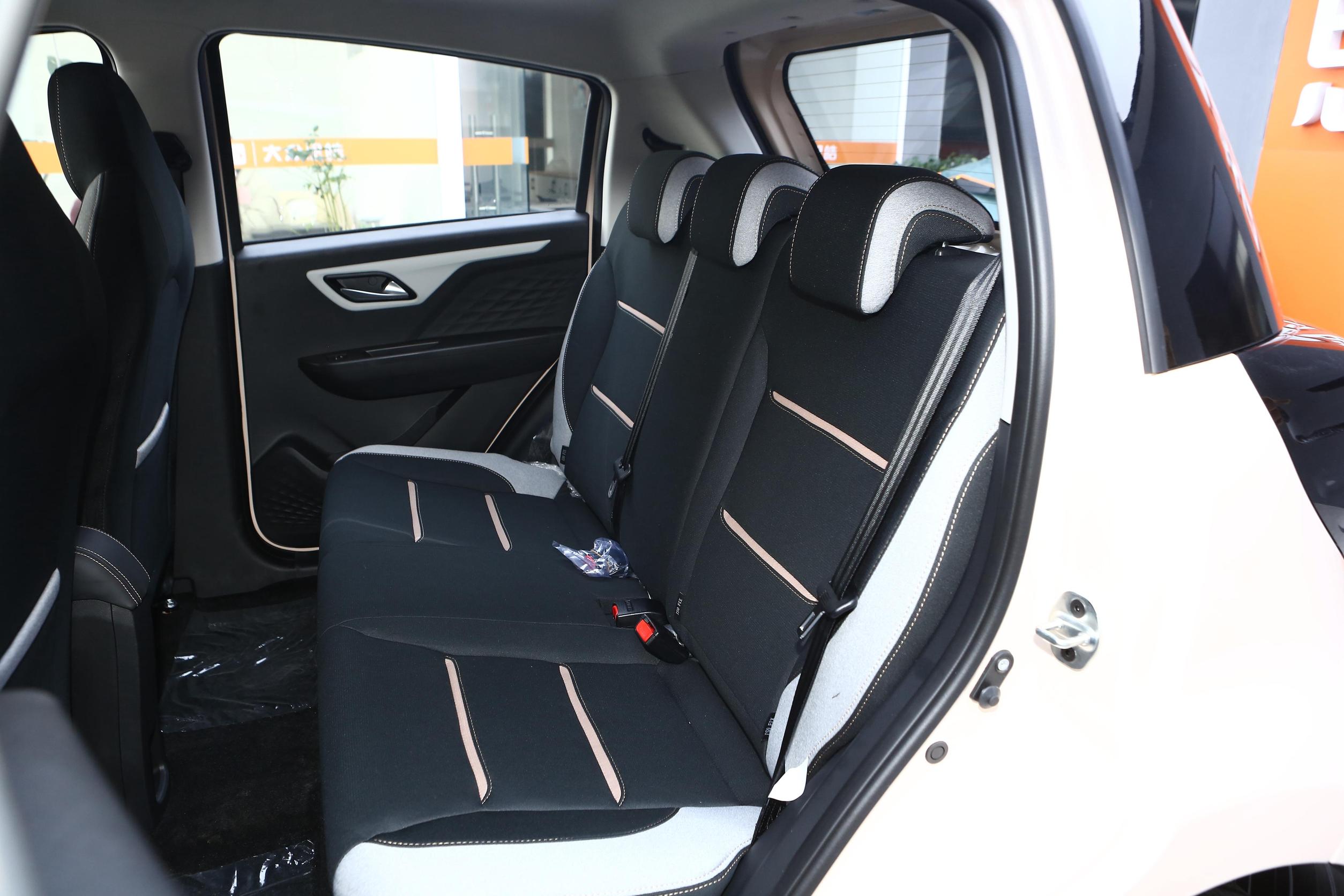 4 Seater Mini EV Cars Sihao Huaxianzi 4 Wheel High Speed Electric Car