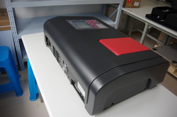 High precision Laboratory Spectrophotometer Light blue With 6 inche LCD display