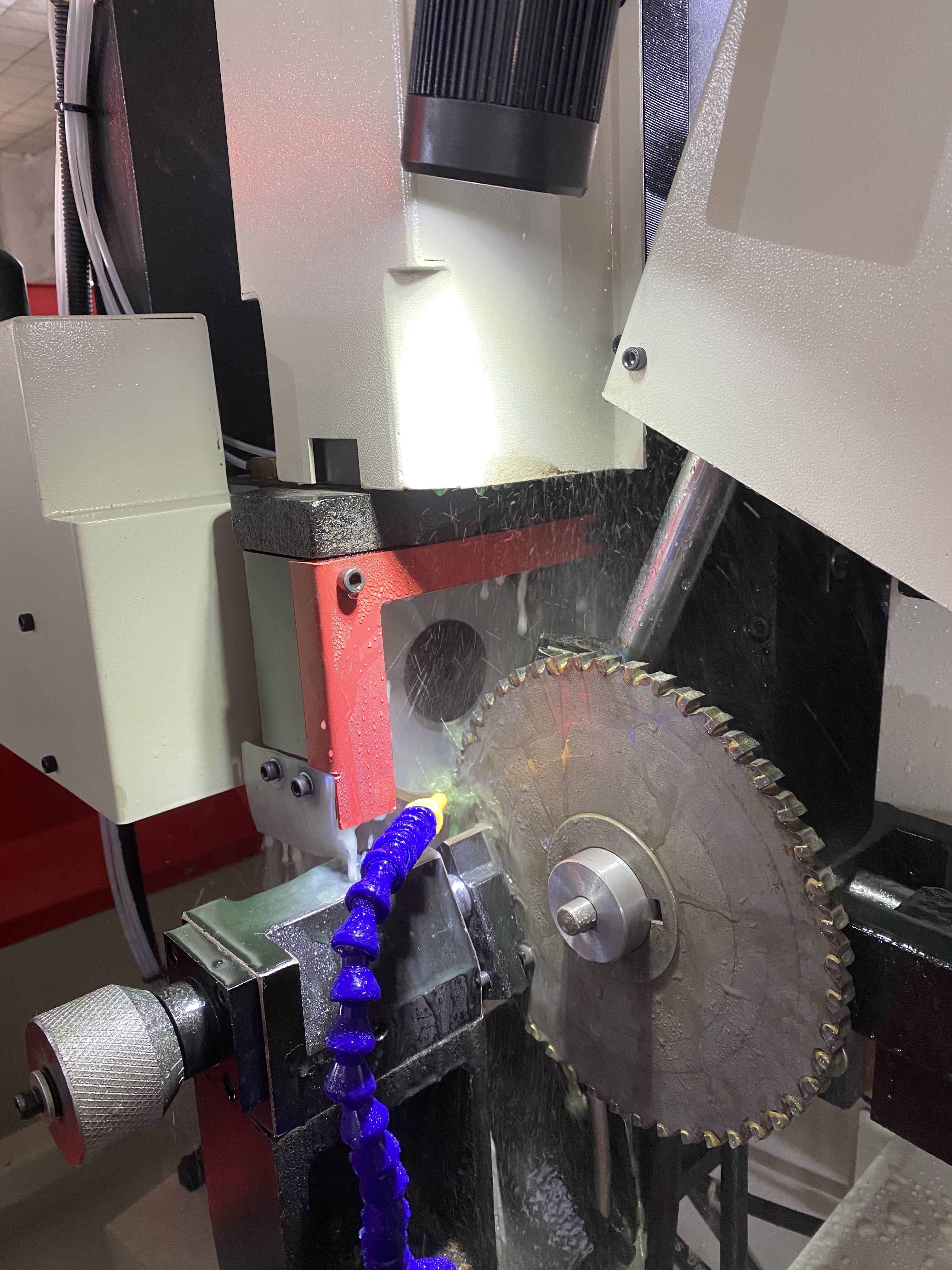 LDX-026A Full CNC Alloy Saw Blade Grinding Machine Manufacturers