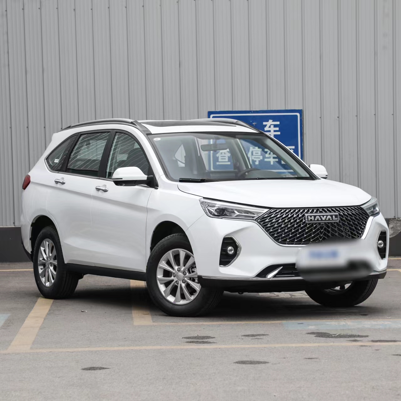 -Made Changcheng Haval M6 2023 PLUS 5-Seater SUV with 1.5T Engine and Manual Gearbox