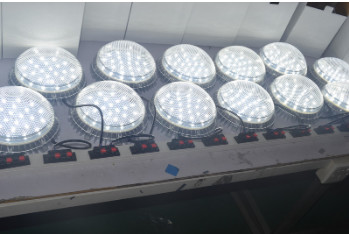 Anti Corrosion IP65 18w 21cm LED Pixel Lamp