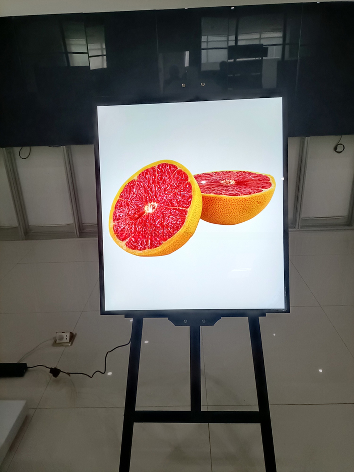 45.4" 51.6" inch WIFI network Android display monitor LED LCD 1:1 square screen for advertising signage and gallery exhibition