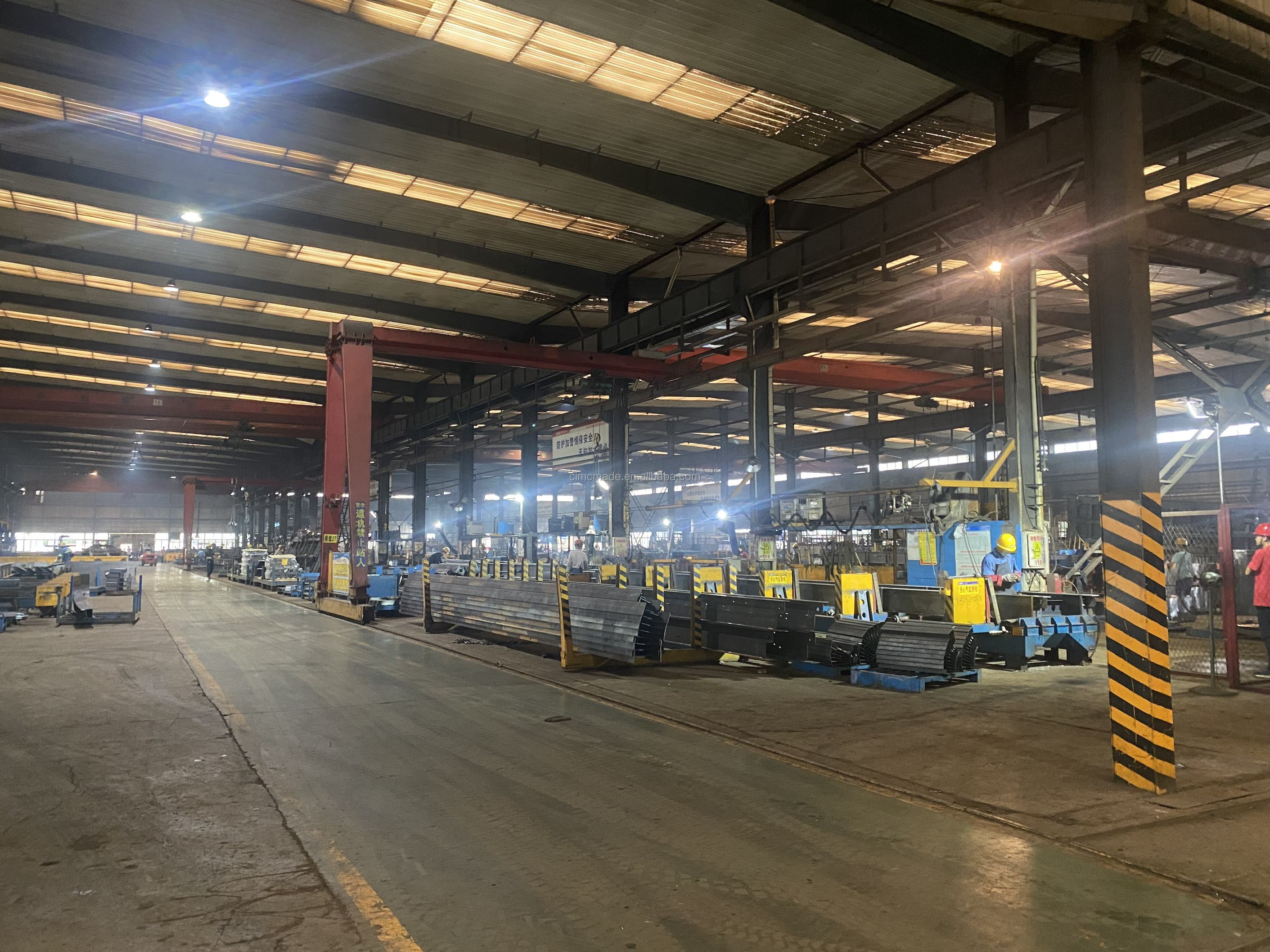 CIMC 2/3 axle 6-10 cars stainless steel with a loading capacity of 30t to 100t land road car hauling trailer