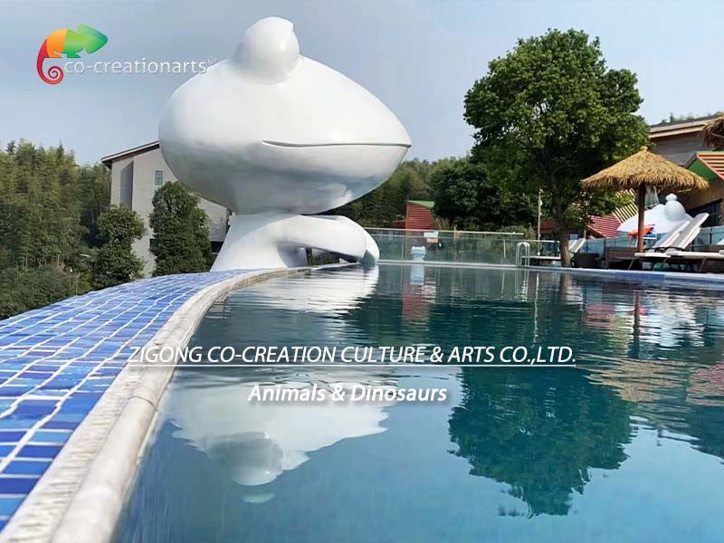 Theme Water Park Fiberglass Animatronic Frog Statue weather resistance