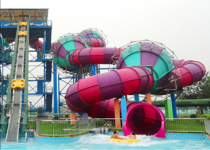 Outdoor Thrilling Aquaslide Fiberglass Pool Slide Tantrum Valley Customized Size
