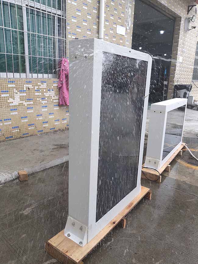 High Brightness 55 Inch Computer LCD Monitor Outdoor Advertising Display Stand Exterior Electronic Message Boards
