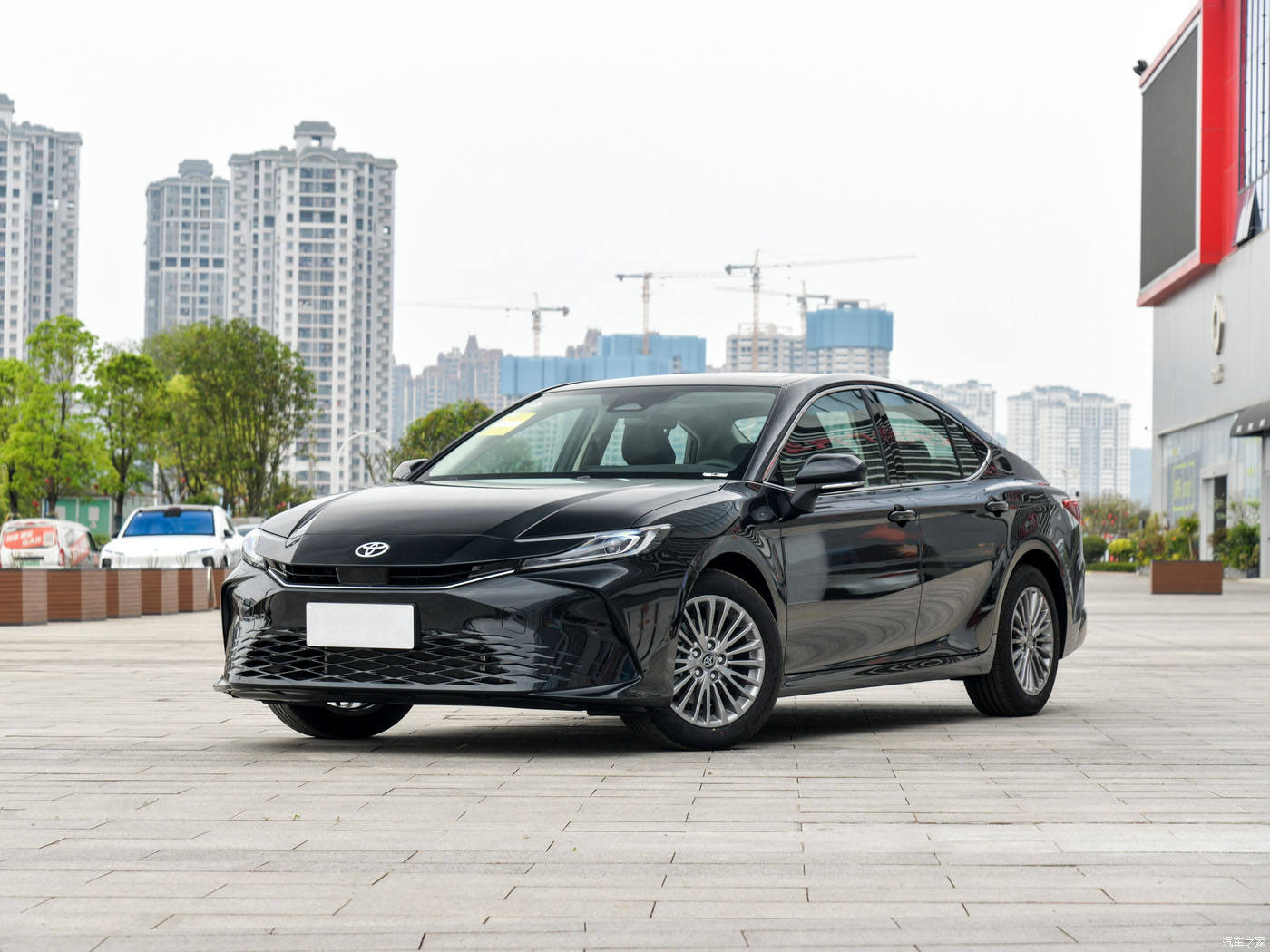 Toyo-ta Camrys 2.0HS 2.0S Sport Sedan Hybrid with E-CVT Continuously Variable Transmission and Ternary Lithium Ion Battery