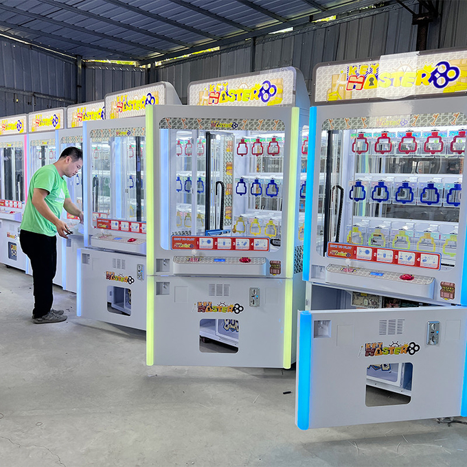 Golden Skill Crane Key Master Game Machine with Bill Acceptor Mini 9 Hole Shoes Vending