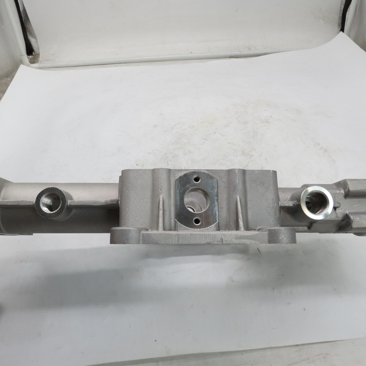 Gearbox double H housing 12JS160T 1703015 15