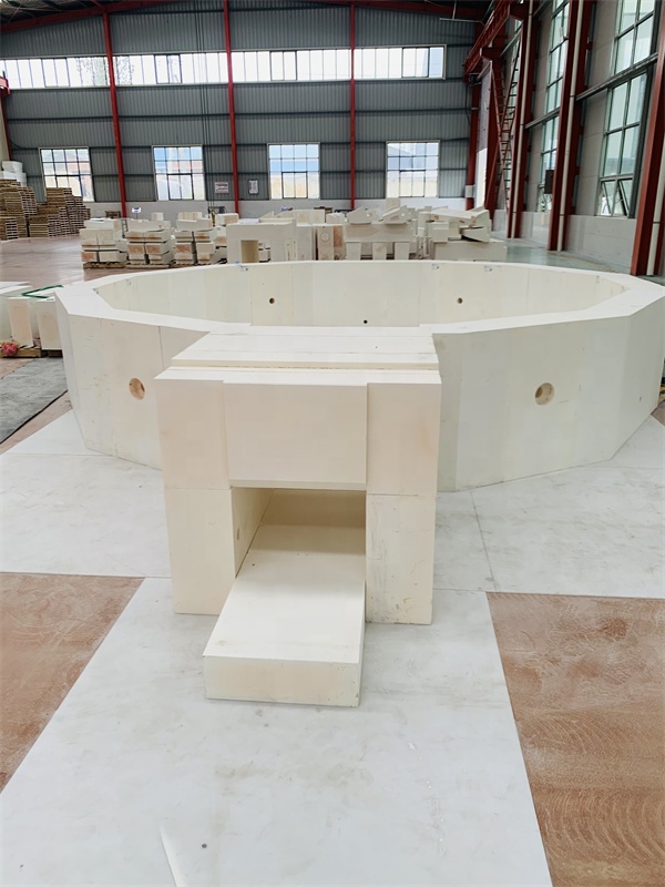 ZrO2 42% Content Fire Resistant Brick for High Alumina Refractory Block Customization