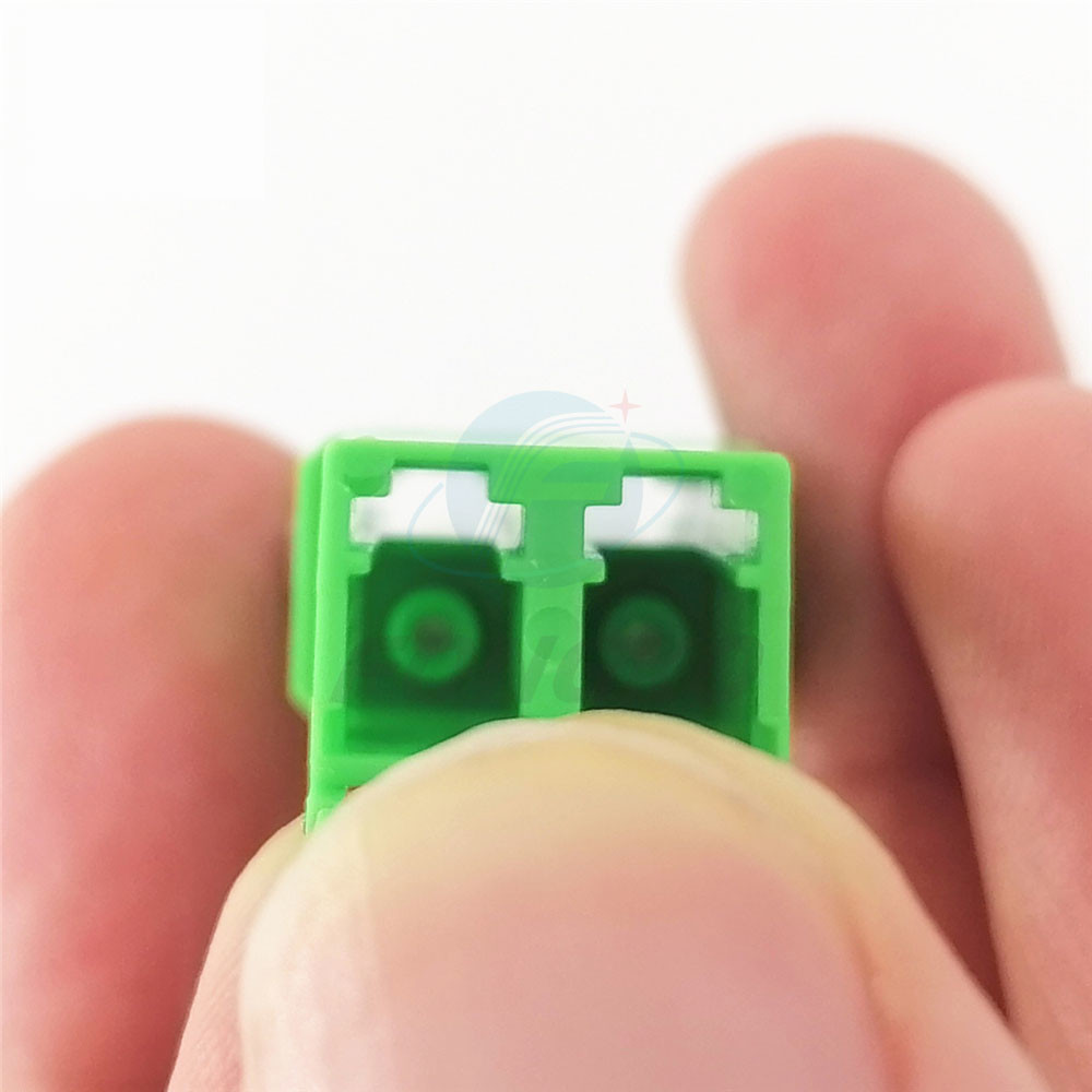 Flangeless duplex LC /APC singlemode shutter fiber optic adapter