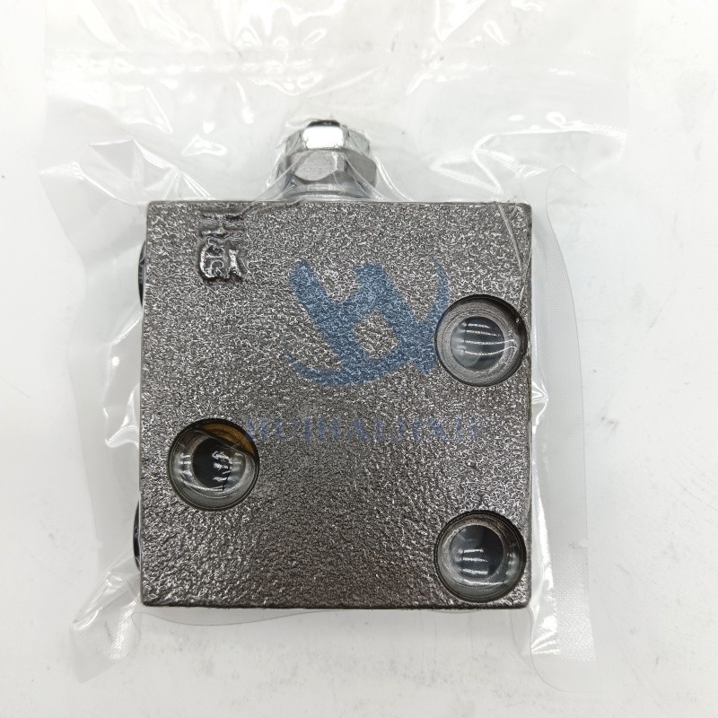 723-40-71103 7234071103 Pressure Reducing Valve for PC200-7 PC220-7 Excavator Pilot Valve