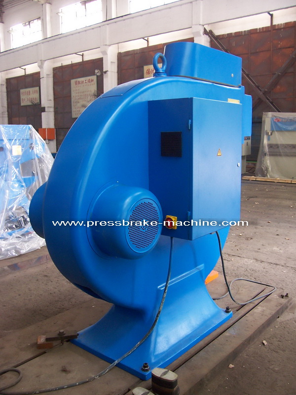 Eckold Kraftformer KF 665-460 Forming Machine With Beak Shaped Stretching Tool