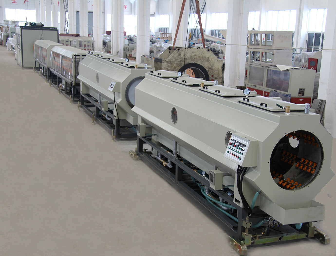 PE/PP Plastic Processed Water and Gas Supply Pipe Extrusion Line with High Productivity