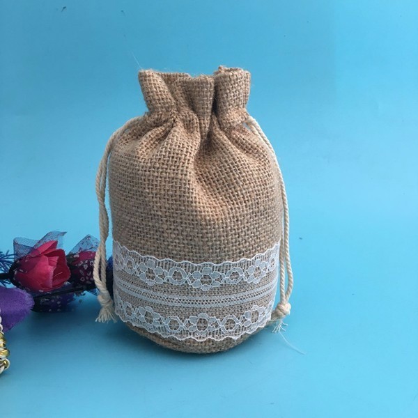 Personalized Gift Packaging Drawstring Bag With White Lace round bottom