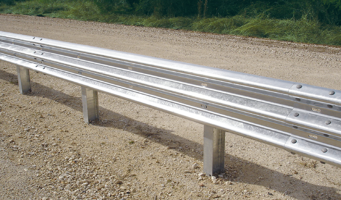 Road Traffic Safe W Beam Highway Guardrail with Hot Dippe Galvanized Coating Sale