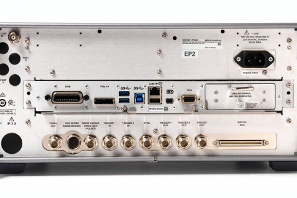 Practical Keysight Spectrum Analyzers , N9020B Keysight MXA Signal Analyzer