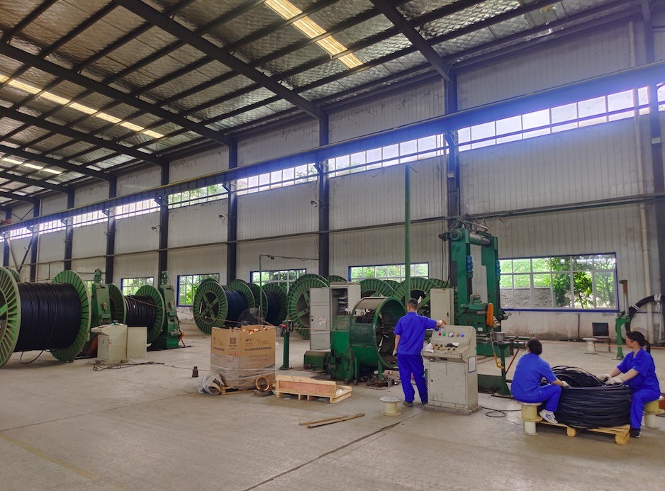 Low voltage XLPE Overhead Insulated Cable Wire 10kv Aluminum material