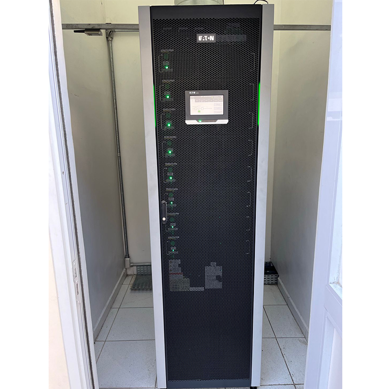 Eaton Brand batterie eaton 93PR series UPS15-500KVA 25KVA-200KVA uninterruptible power supply with three phase output for office