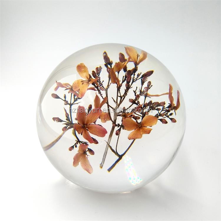 Return Gift Transparent craft flower embellishments crystal ball with flower inside Resin Acrylic Balls