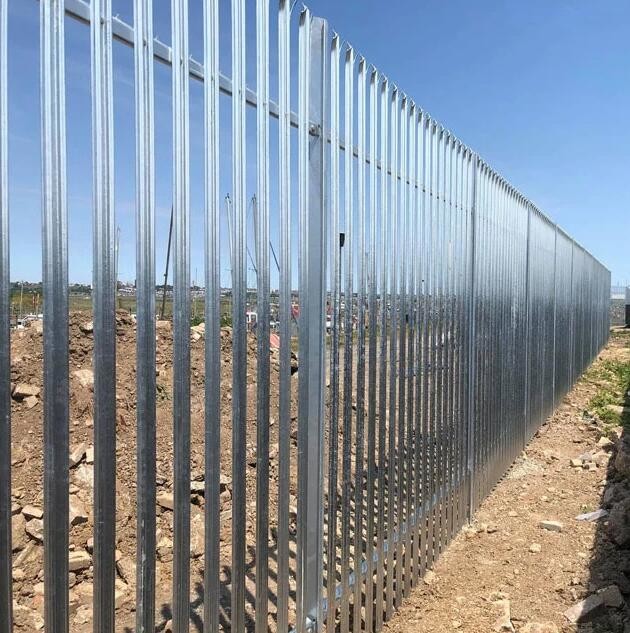 1.2m Tall Metal Palisade Fencing Hot Dipped Galvanized After Welded Privacy Vinyl