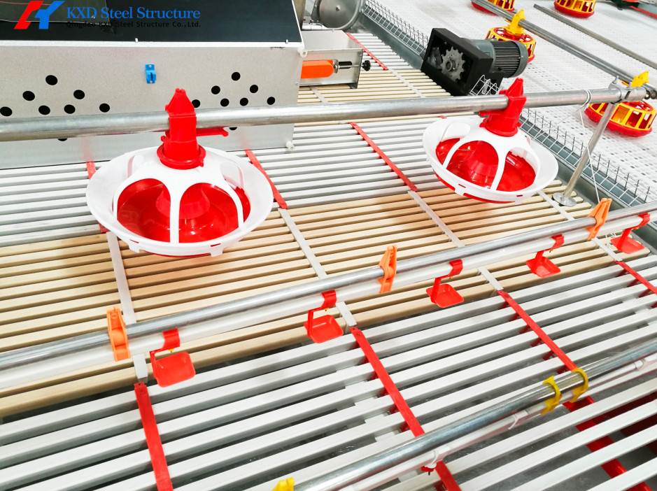 KXD Automatic Poultry Feeders And Drinkers , Plastic Chicken Pan Feeder