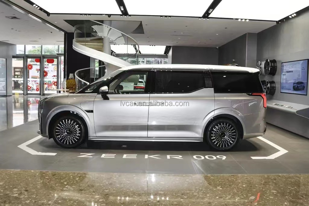 Experience Luxury and Efficiency with Zeekr 009 Energy Six Seat Business Vehicle