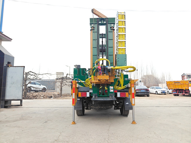 150M Pickup Mounted Auger Core Drilling Rig Versatile Use Screw Drill Tools