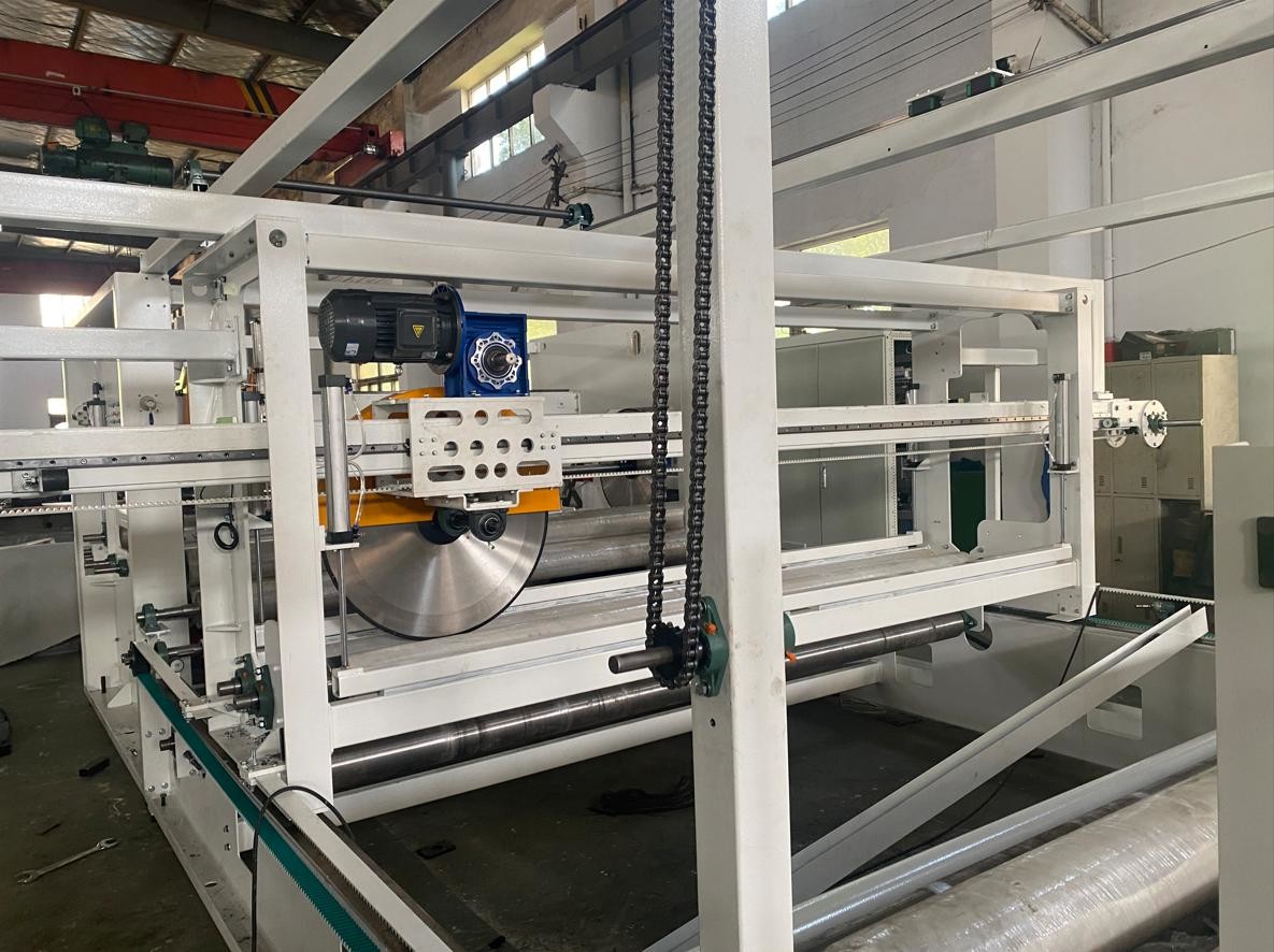 Winding And Cutting non woven machine For Wadding Line