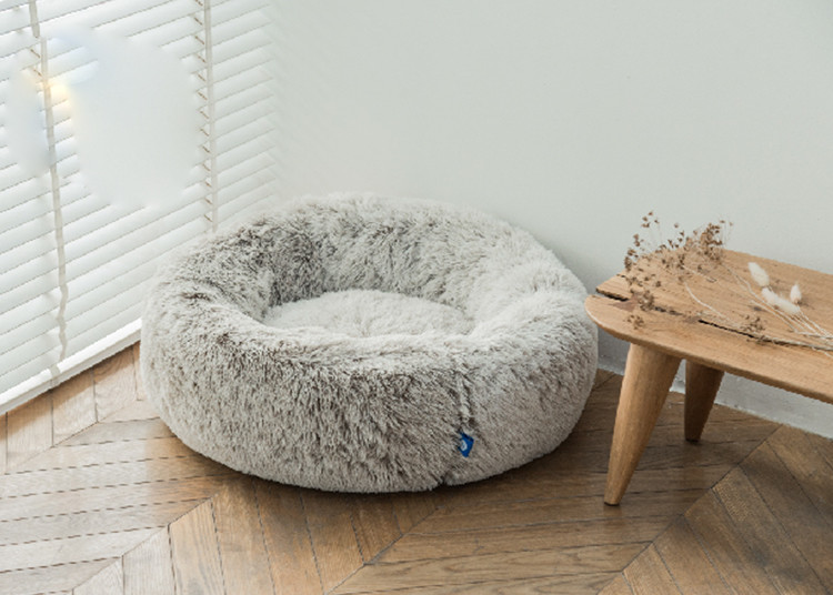 Faux Fur Donut Washable Dog Bed