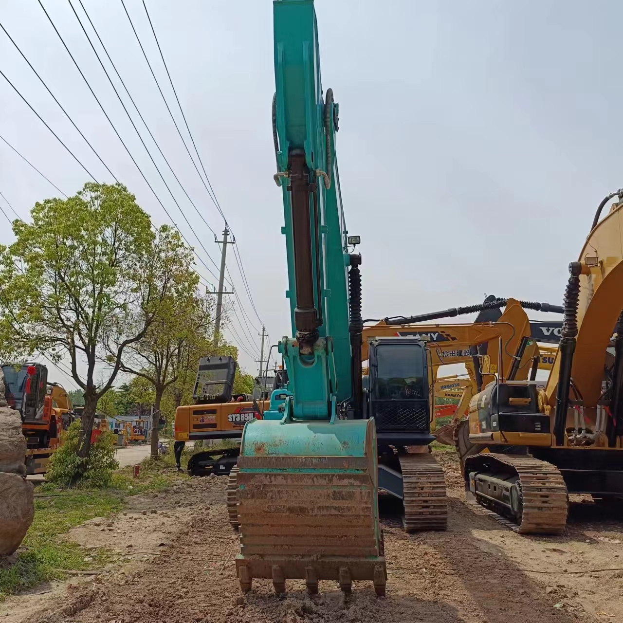 Used Kobelco SK350 SK70 Excavators in Excellent Condition with Original Hydraulic Valve