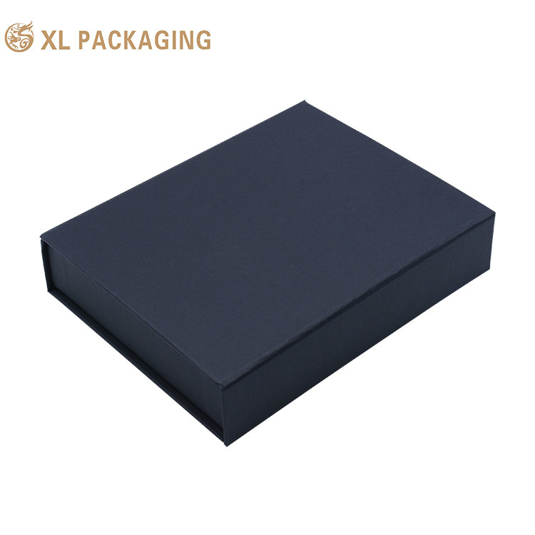 Magnetic Chocolate Packaging Gift Box Rigid Kraft Paper Gift Boxes With Plastic Tray