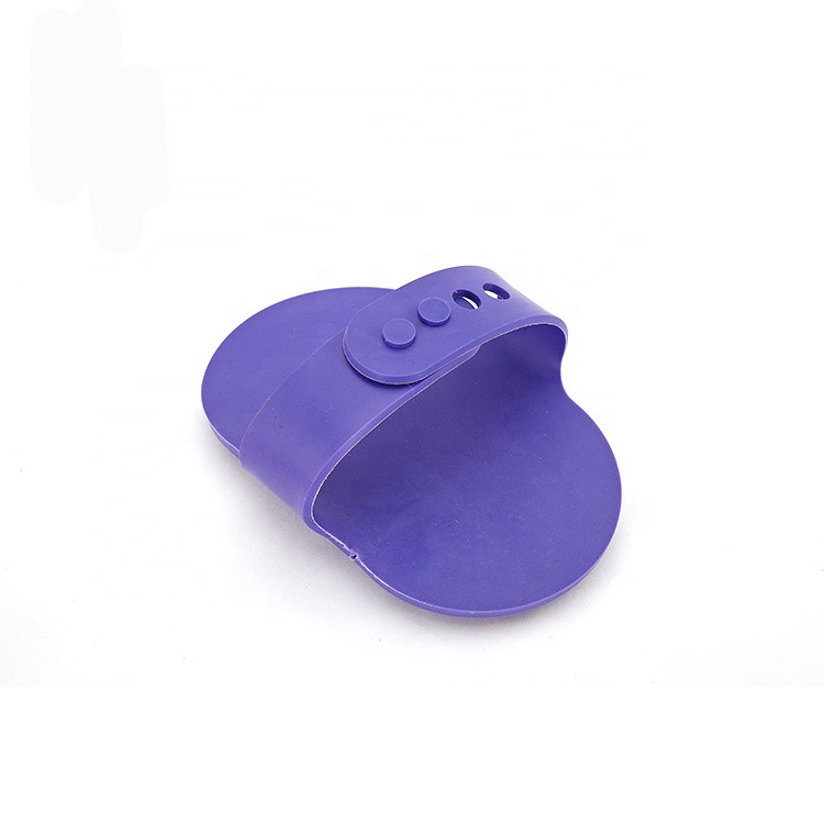 TPR Material Pet Hand Brush , Pet Dematting Comb Washable Size 13 * 8.5cm