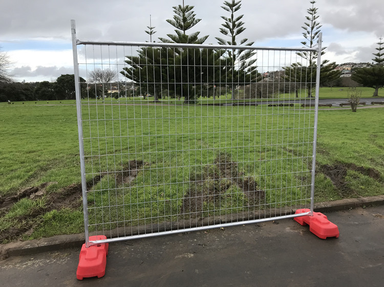 Hot Dip Galvanized Welded Temporary Steel Fencing 60X150mm For Construction Site