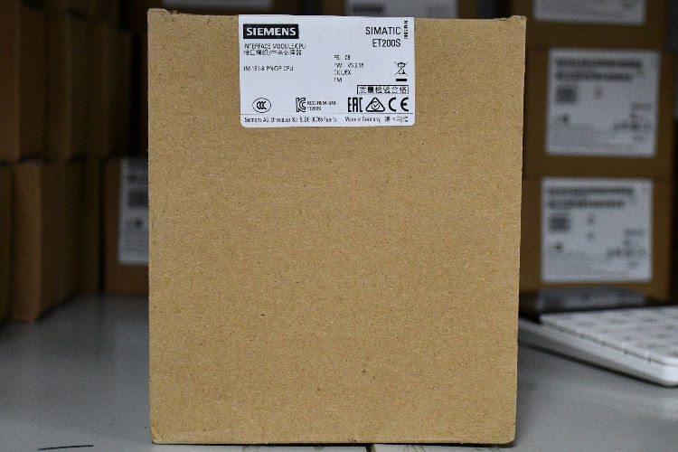 Siemens PLC I/O Module for use with EM 200 Series, 119.5 x 120 x 75 mm, 24 V dc, SIMATIC