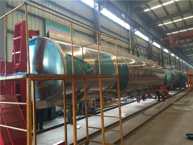 Stainless Steel Tanker Trailers With A Capacity Of 45000 Liters For Transport Of Palm Oil