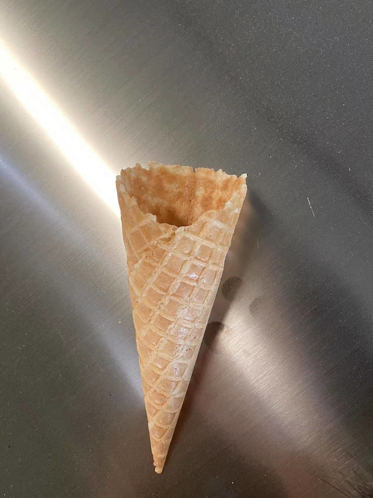 3.37kw Automatic Ice Cream Cone Machine With 7-8kg/H LPG Consumption