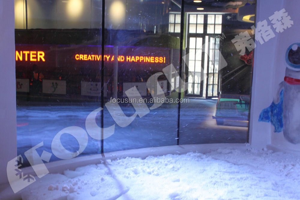 1000kg Ice Storage Capacity Artificial Snow Making Machine Design Real Snow Feeling